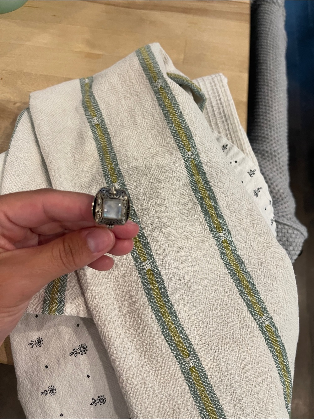 Keepsake ring - Picture 5 of 5